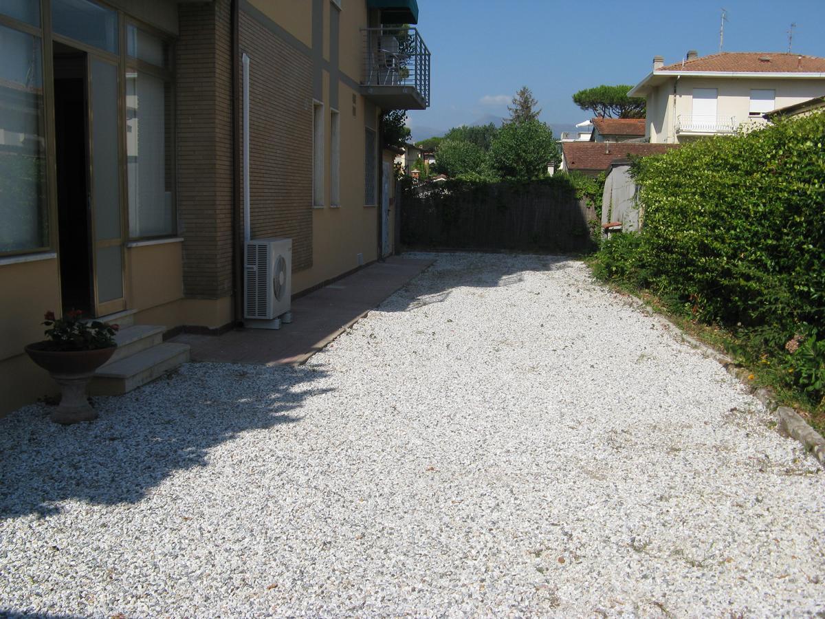 Hotel Luca Lido di Camaiore Exterior foto