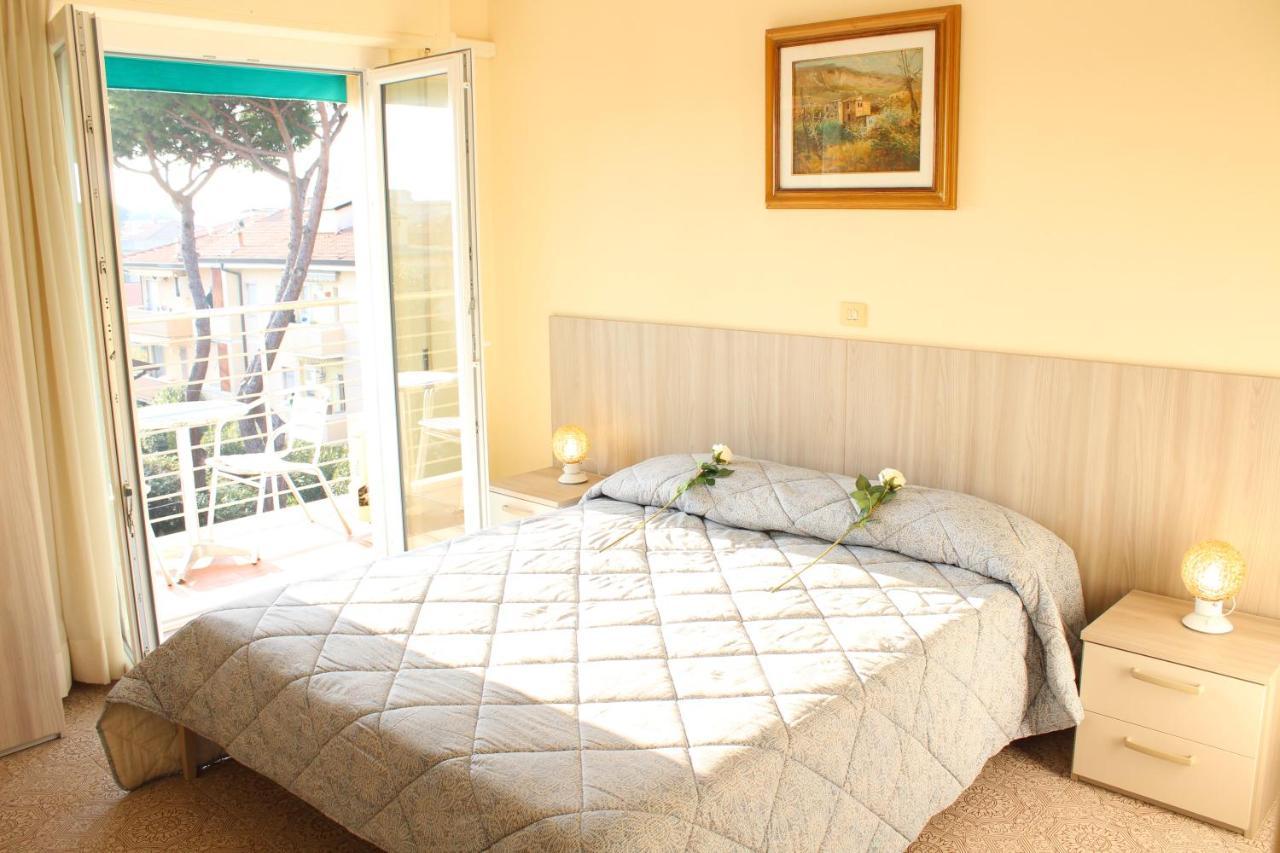 Hotel Luca Lido di Camaiore Exterior foto